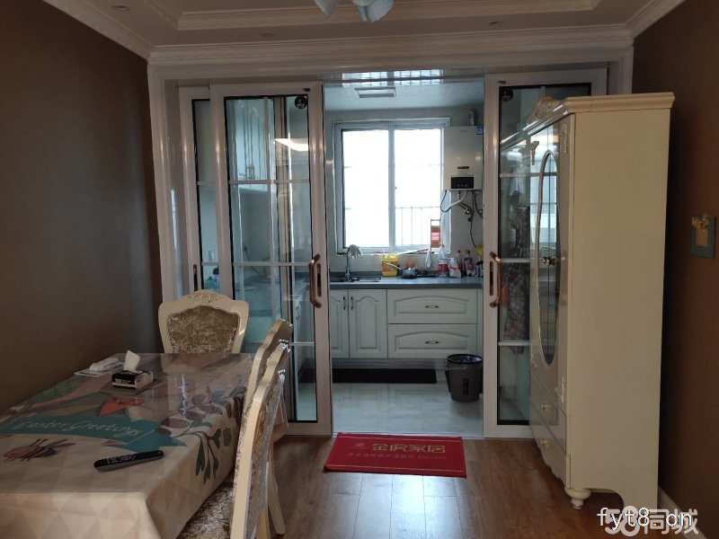 诚心出售,家电家具全送,看房方便